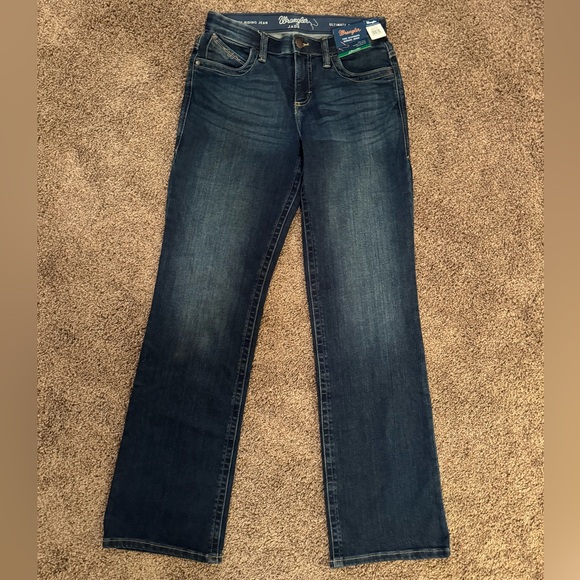 The Wrangler Women's Jade Ultimate Riding Jeans - Picture 4 of 6